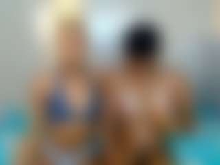 Barbiecharm's Live Sex Cam Show
