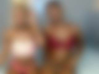 Live cam show with Barbiecharm - Ebony Petite on StripNow