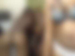 Barbiecharm's Live Sex Cam Show
