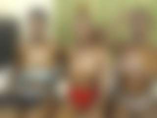 Live cam show with Barbiecharm - Ebony on Milf Play