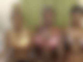 Live cam show with Barbiecharm - Blowjob on Adult Interactions