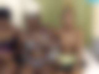 Barbiecharm's Live Sex Cam Show