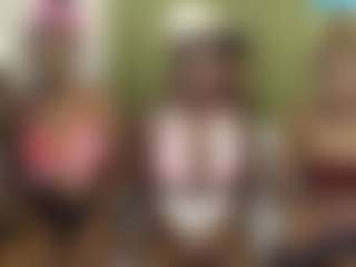 Live cam show with Barbiecharm - Ebony on Camsoda