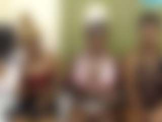 Live cam show with Barbiecharm - Tattoos on Stripli.com