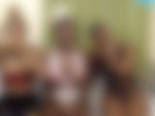 Live cam show with Barbiecharm - Skinny on alttransgirls