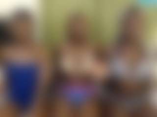 Barbiecharm's Live Sex Cam Show