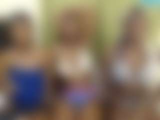 Barbiecharm's Live Sex Cam Show