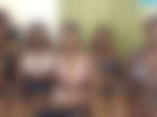 Live cam show with Barbiecharm - Black Lush on sexylivex.com