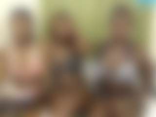 Barbiecharm's Live Sex Cam Show