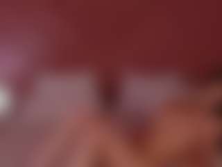 Live cam show with candy-fang - Green Eyes on livesuperchat.net