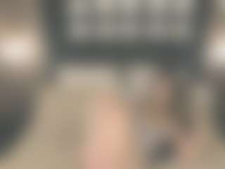Live cam show with candy-fang - Green Eyes on livesuperchat.net