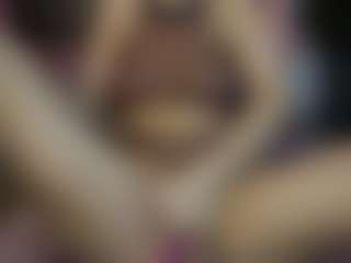 Live cam show with CarolinaPetra - Tittyfuck on Chatstar