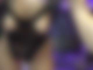 Live cam show with CarolinaPetra - Camel Toe on Streamer API