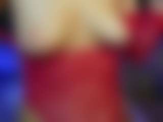 Live cam show with CarolinaPetra - Tittyfuck on Camsoda