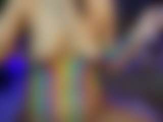 Live cam show with CarolinaPetra - Solo on xfollow cams