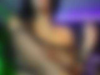 Live cam show with CarolinaPetra - Tittyfuck on Camsoda