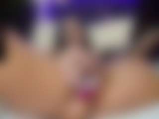 Live cam show with CarolinaPetra - Camel Toe on camgirlchat.live