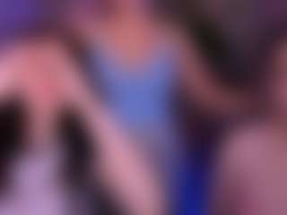 monica-xcx's Live Sex Cam Show
