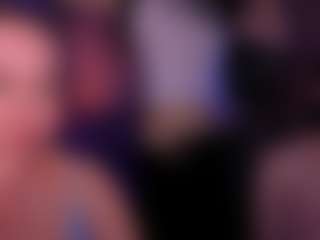 monica-xcx's Live Sex Cam Show