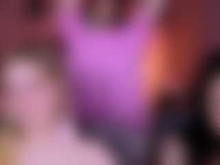monica-xcx's Live Sex Cam Show