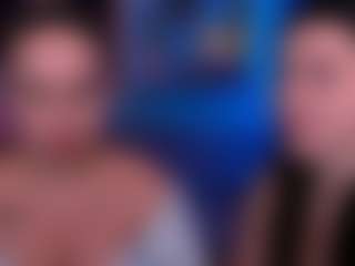 Live cam show with monica-xcx - Gamer on Fit Hotties