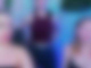 monica-xcx's Live Sex Cam Show