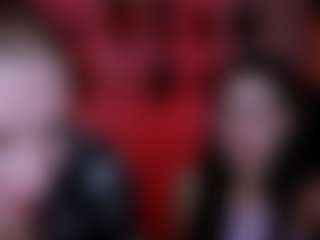Live cam show with monica-xcx - Skinny on Milfs Live