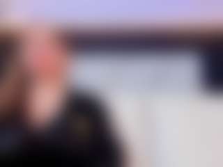 Live cam show with TiffanyHoustton - Petite on Hubzter Live