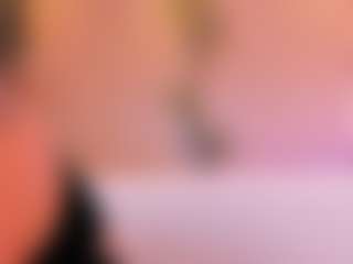 Live cam show with TiffanyHoustton - Mature on sexylive.show