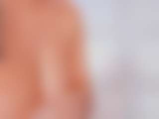 Live cam show with TiffanyHoustton - MILF on livesuperchat.net