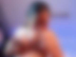 TiffanyHoustton's Live Sex Cam Show