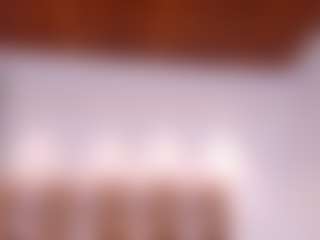 Live cam show with TiffanyHoustton - Cute on TeamSkeetLive