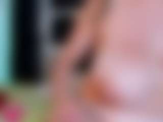 Live cam show with TiffanyHoustton - Mature on 1on1-livenow