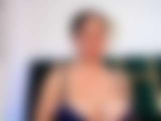 Live cam show with TiffanyHoustton - Blonde Hair on SinfulBabes