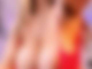 Live cam show with TiffanyHoustton - Petite MILF on madthumbs