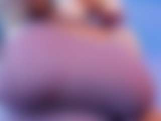 Live cam show with TiffanyHoustton - Petite MILF on Camsoda