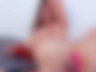 TiffanyHoustton MILF webcam performer live streaming