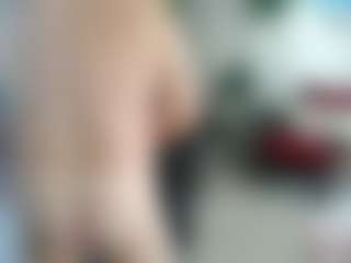 aarosteev2's Live Sex Cam Show