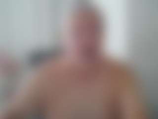 aarosteev2's Live Sex Cam Show