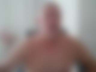 Live cam show with aarosteev2 - Cock Rating on madthumbs