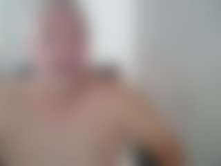 Live cam show with aarosteev2 - No Smoking on Camsoda