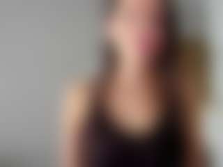 AddisonAdore's Live Sex Cam Show
