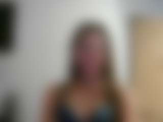 Live cam show with AddisonAdore - Camel Toe on fapnchat