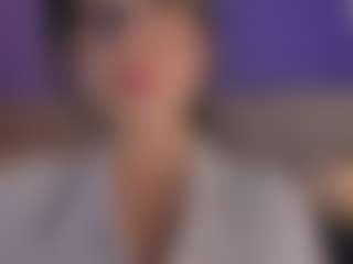 Evaa's Live Sex Cam Show