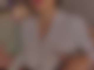 Live cam show with Evaa - Flash on parknlotfishbdy