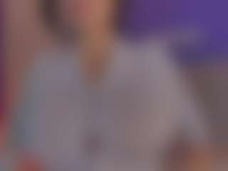 Live cam show with Evaa - Butt Plug on testsause.com