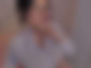 Live cam show with Evaa - Hot on SpankPalCams