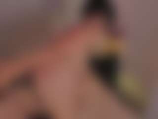 Live cam show with Evaa - Twerking on testsause.com