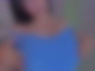 Evaa's Live Sex Cam Show