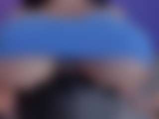 Live cam show with Evaa - Brown Hair on camtv